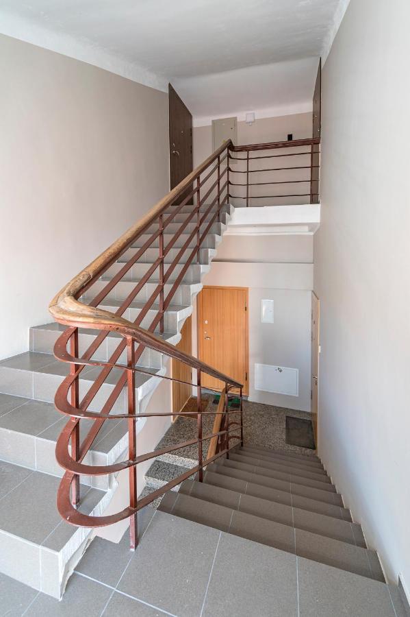 White 1 Bd Old Town Apartment By Hostlovers Kaunas Extérieur photo